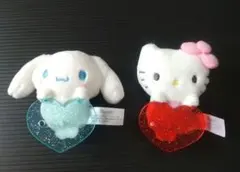 ハローキティ、シナモロール まいぱちるん ぬいぐるみ
