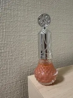 ジルスチュアート　フレグラントネイルラッカー　04