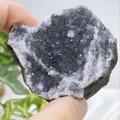20g ブラックオニキスジオード エッグ】天然石 卵型 ドゥルージー晶洞