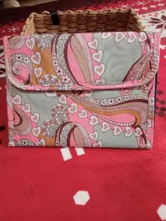 Item thumbnail for item e7e13b94-8acc-4b88-a75f-70a27429b021