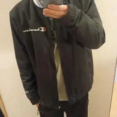 Champion ブラック ジャンパー Lサイズ　冬用