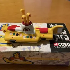 イエローサブマリン ミニカー ビートルズ