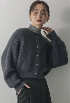 売り切りセール⭐︎センスオブプレイス　ラメシャギークロップドカーディガン