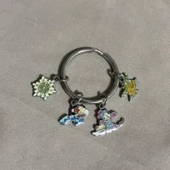 ディズニー　ミッキー　ミニー　プルート　スキースケート　キーホルダー