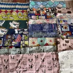 カラフル　ポップ　小さい生地　色々はぎれ　まとめ売り