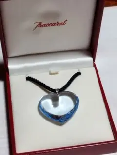BACCARATバカラのクリスタルガラスネックレス ハート