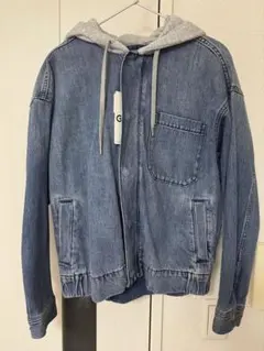 GU デニムフーディブルゾン