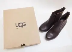 UGG　スタッズ付レザーショートブーツ茶ブラウン　24ｃｍストーム付きハイヒール