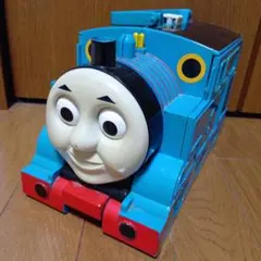 機関車トーマスのレールセットとキャラクター