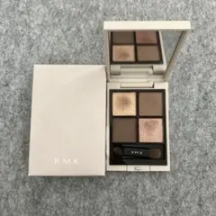 RMK シンクロマティック　アイシャドウパレット　01 ソフトスポット