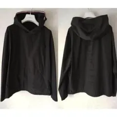 海外限定モデル　MONCLER フーデイ　ウインドブレーカー　Mサイズ