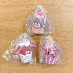 シュガーバニーズ カップケーキチャーム しろうさ ももうさ ストロベリーうさ
