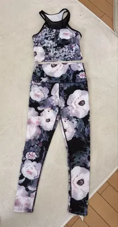 ヨガウェア花柄