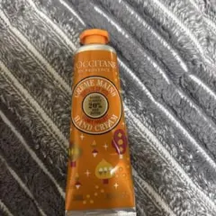 L'OCCITANE CREME MAINS ハンドクリーム 30ml