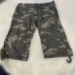 ユニクロ　迷彩柄 2WAY カーゴパンツ 7分丈 ハーフパンツ XLサイズ