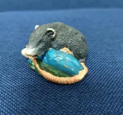 大群獣ネズラ(彩色版)　特撮大百科ver.1 大怪獣総集結のサムネイル