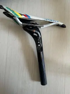 ワンバイエス　OnebyESU magatama エアロシートポスト