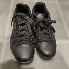 Reebok ブラック スニーカー　23.5センチ