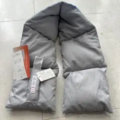 新品未使用　ELLE SPORT 中綿撥水マフラー　グレー　水色
