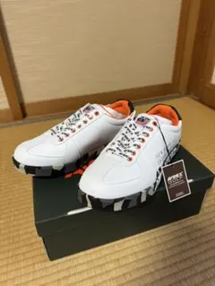【新品未使用】AVIREX GOLF ゴルフシューズ　カモフラージュ