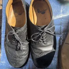Dr. Martens ブラックオックスフォードシューズ