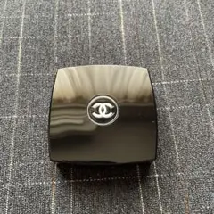 CHANEL レ キャトル オンブル 204 ティセ ヴァンドームのサムネイル