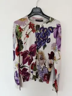 美品【LEONARD】白ホワイト地！綿コットン素材の総花柄プリントの