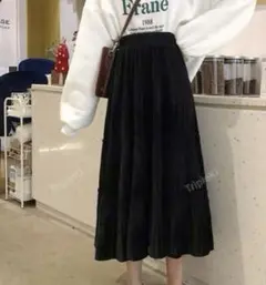 【新品】ブラック プリーツロングスカート