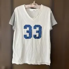 レディース Vネック　Tシャツ　33のサムネイル