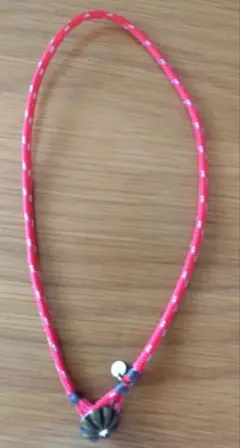 チョーカー、ネックレス