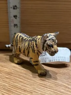 Schleich シュライヒ トラ 仔 フィギュア