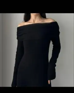 Louere　オフショルニットワンピース　ブラック　Мサイズ