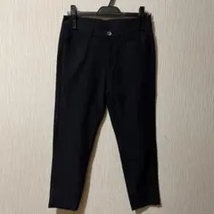 パンツ　ブラック　7.8分丈　サンカンシオンのサムネイル