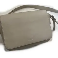 アニエスベー　ベージュ ショルダーバッグ