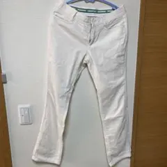 LACOSTE ホワイト コーデュロイ パンツ