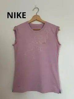 Nike ナイキ　ピンク Tシャツ ノースリーブ　カットソー　165サイズ