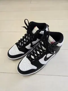 ナイキ ウィメンズ ダンク ハイ ブラック アンド ホワイト　パンダ　26cm