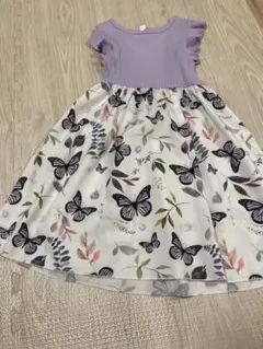 ノースリーブ蝶柄ワンピース 130サイズ