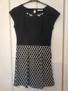 Fabulous Angela ビジュー付きワンピース