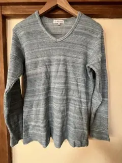 KLOSHNI ブルーVネック長袖ニット