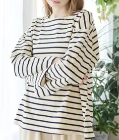 crisp ミニロゴボーダーTシャツ