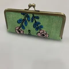 ミナペルホネン/twinsツインズピンクベージュ/がま口牛革GR長財布薄型