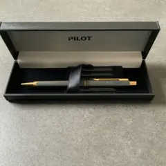 PILOT 万年筆 Lucina ブラック 細字 F - メルカリ