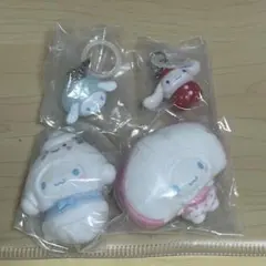 サンリオ　シナモロール　ちびっとも　めじるしアクセサリー いちご　なりきりまん