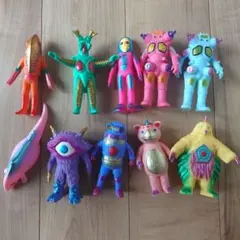 カイジュウカラーズ2 7種類 ウルトラ怪獣 KAIJU COLORS - メルカリ