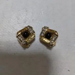 ニナリッチイヤリング