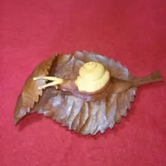 蝸牛　カタツムリ　木彫り　彫刻　一刀彫