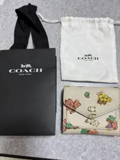 COACH 花柄 三つ折り財布　最終値下げ