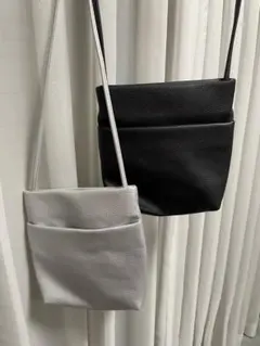 ショルダーバッグ 黒 シルバー2点セット