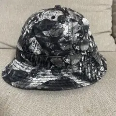 New Era バケットハット ブラック・ホワイト